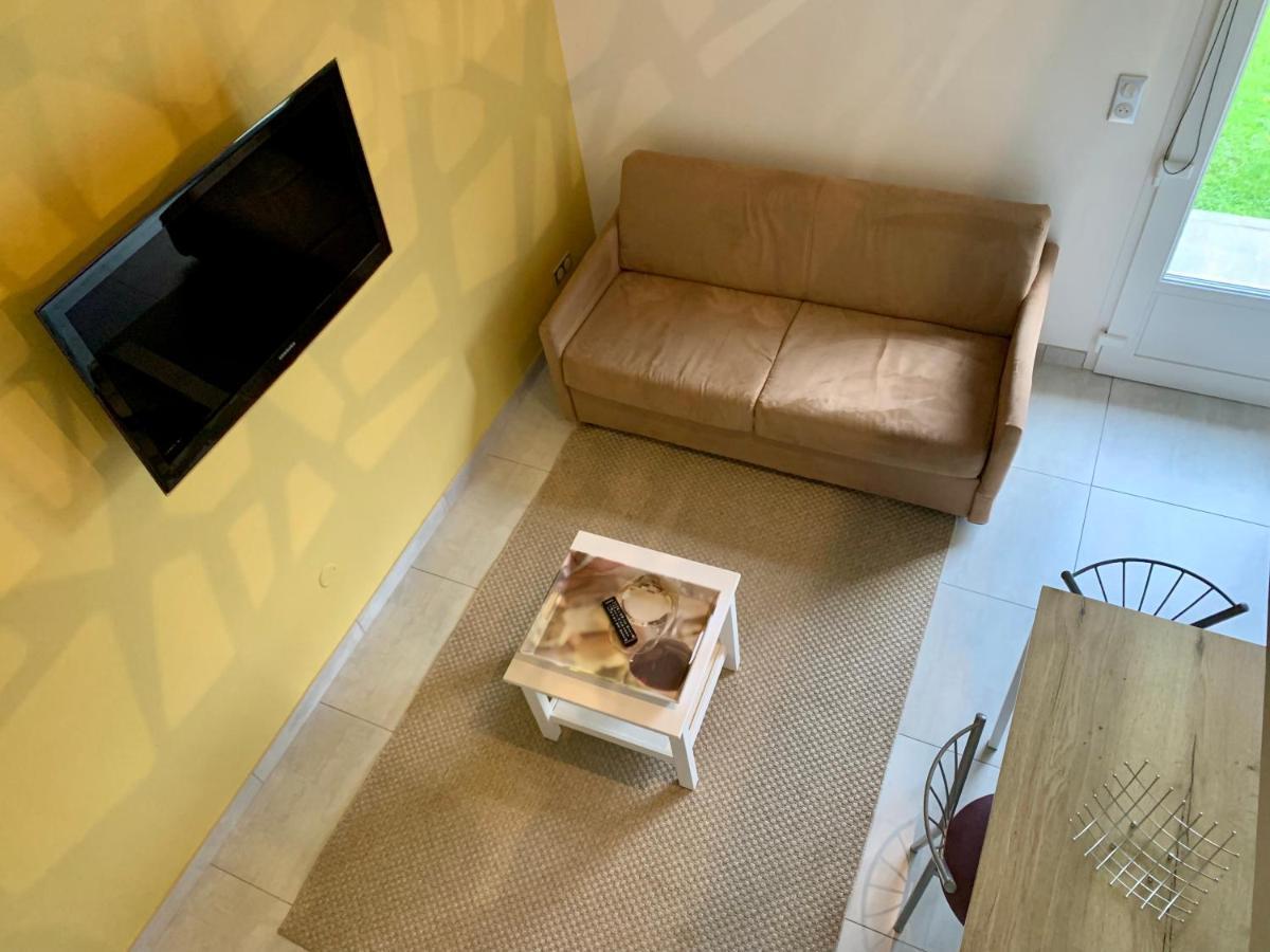 Studio A La Campagne & Jacuzzi Montcornet  Kültér fotó